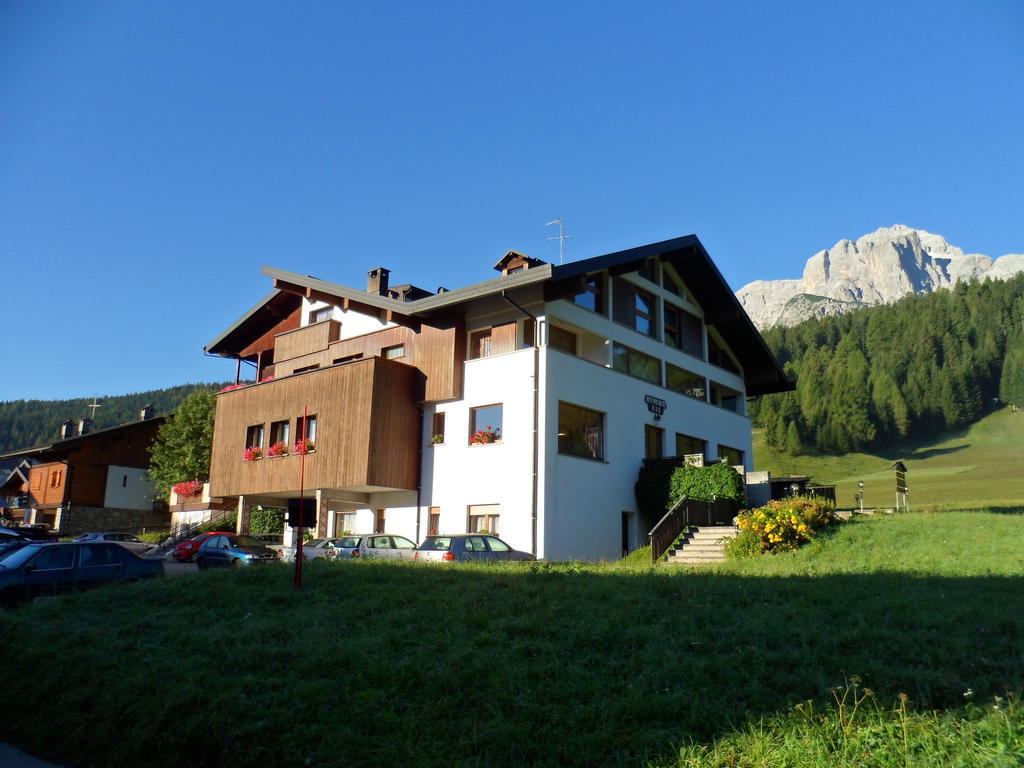 Hotel D'La Varda Di Topran D'Agata Paolo &C Sas Падола Екстериор снимка