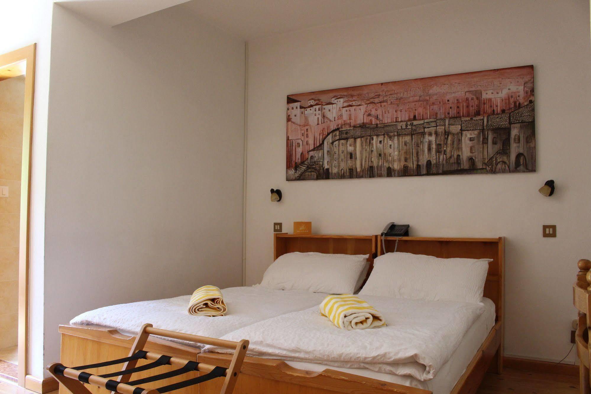 Hotel D'La Varda Di Topran D'Agata Paolo &C Sas Падола Екстериор снимка