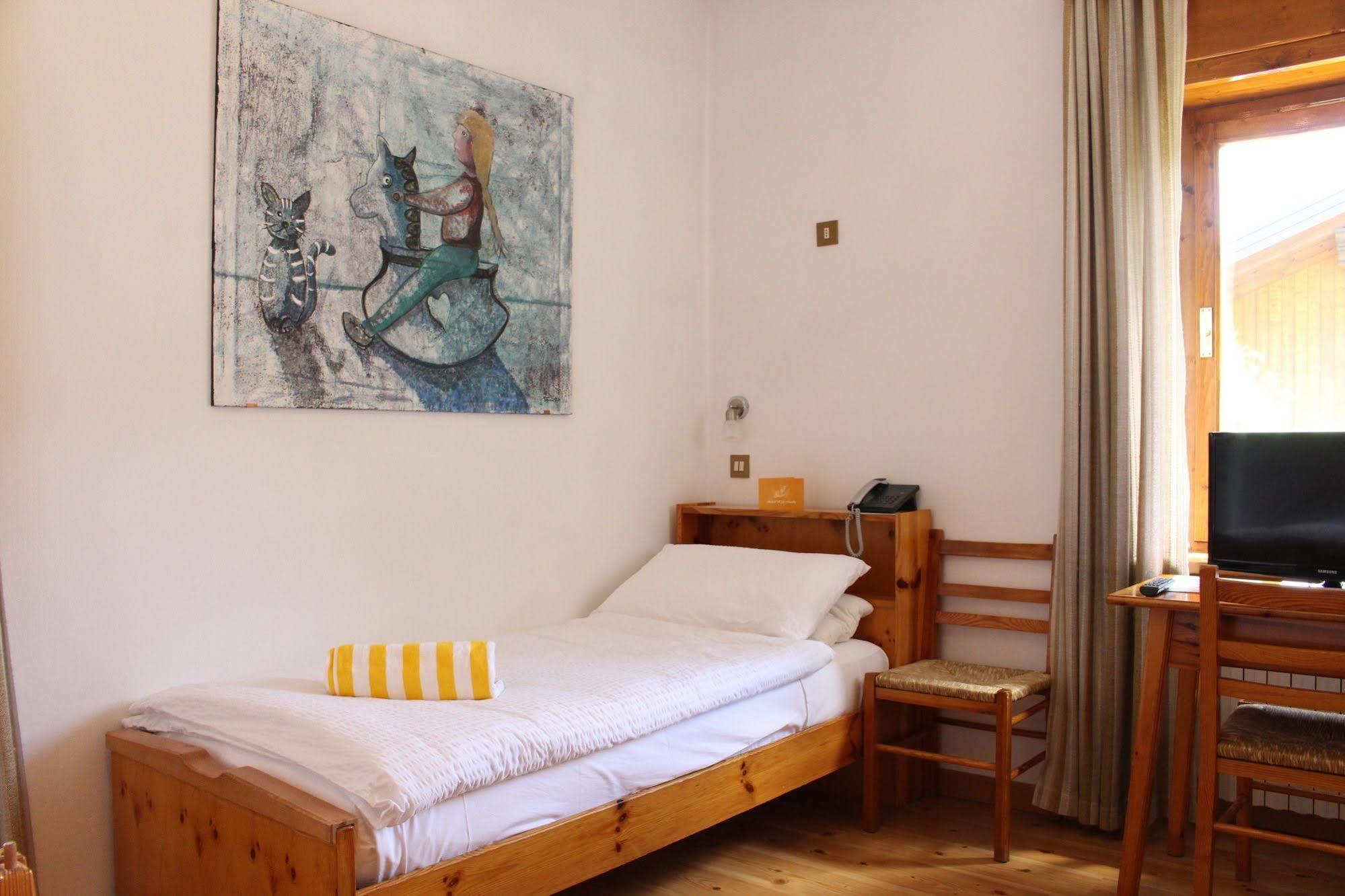 Hotel D'La Varda Di Topran D'Agata Paolo &C Sas Падола Екстериор снимка